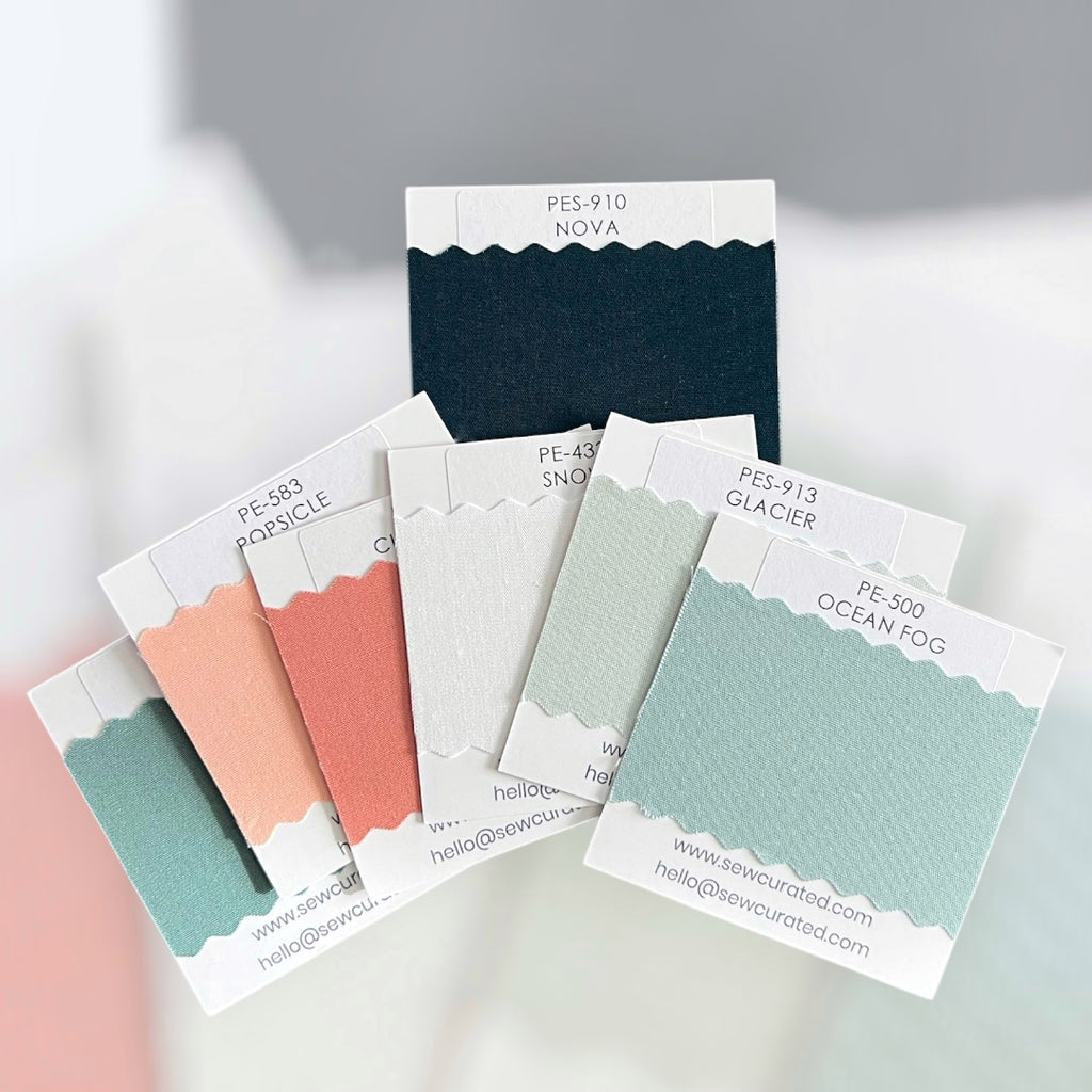 Frostflower Quilt Kit | Throw Size | Cover Version Dark Background Inspired