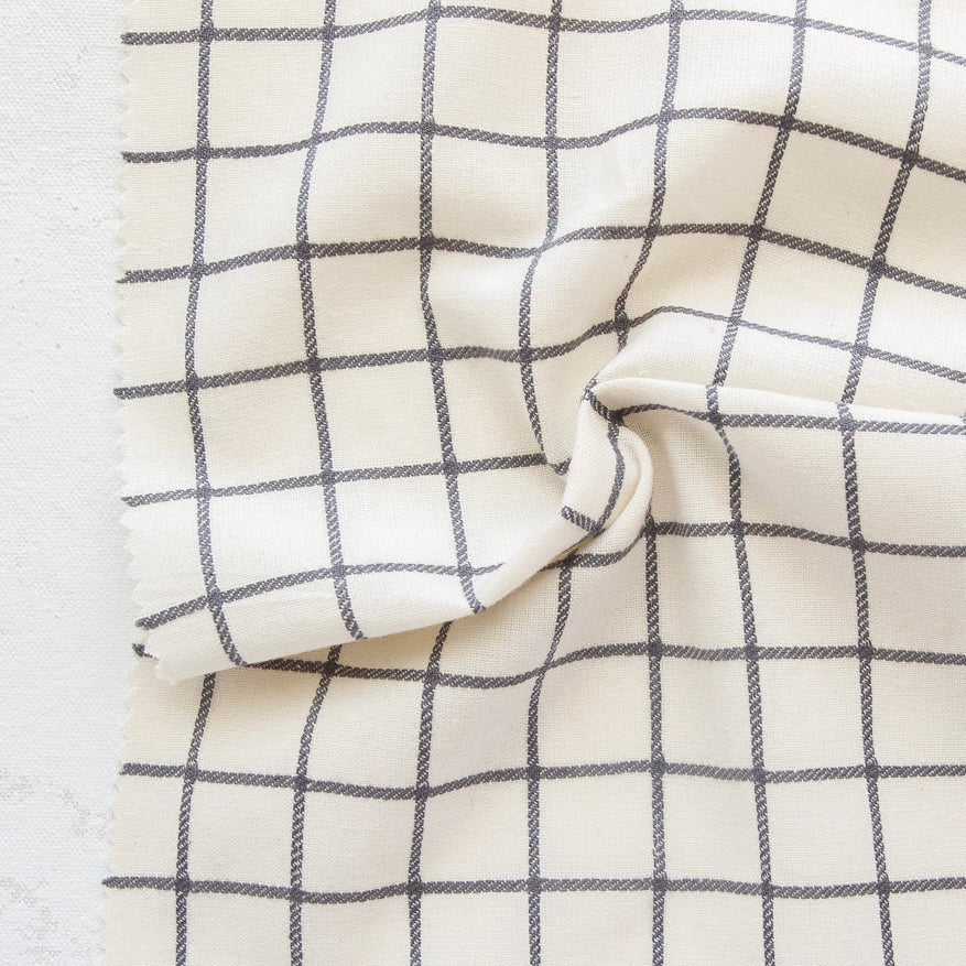 Carbon Trellis Wovens * 2 yards