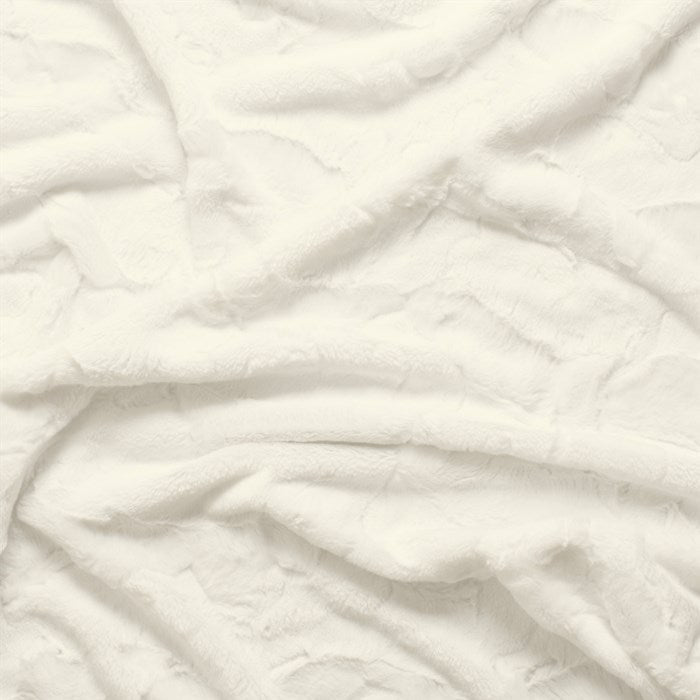 Natural Luxe Cuddle Hide * .5 yards